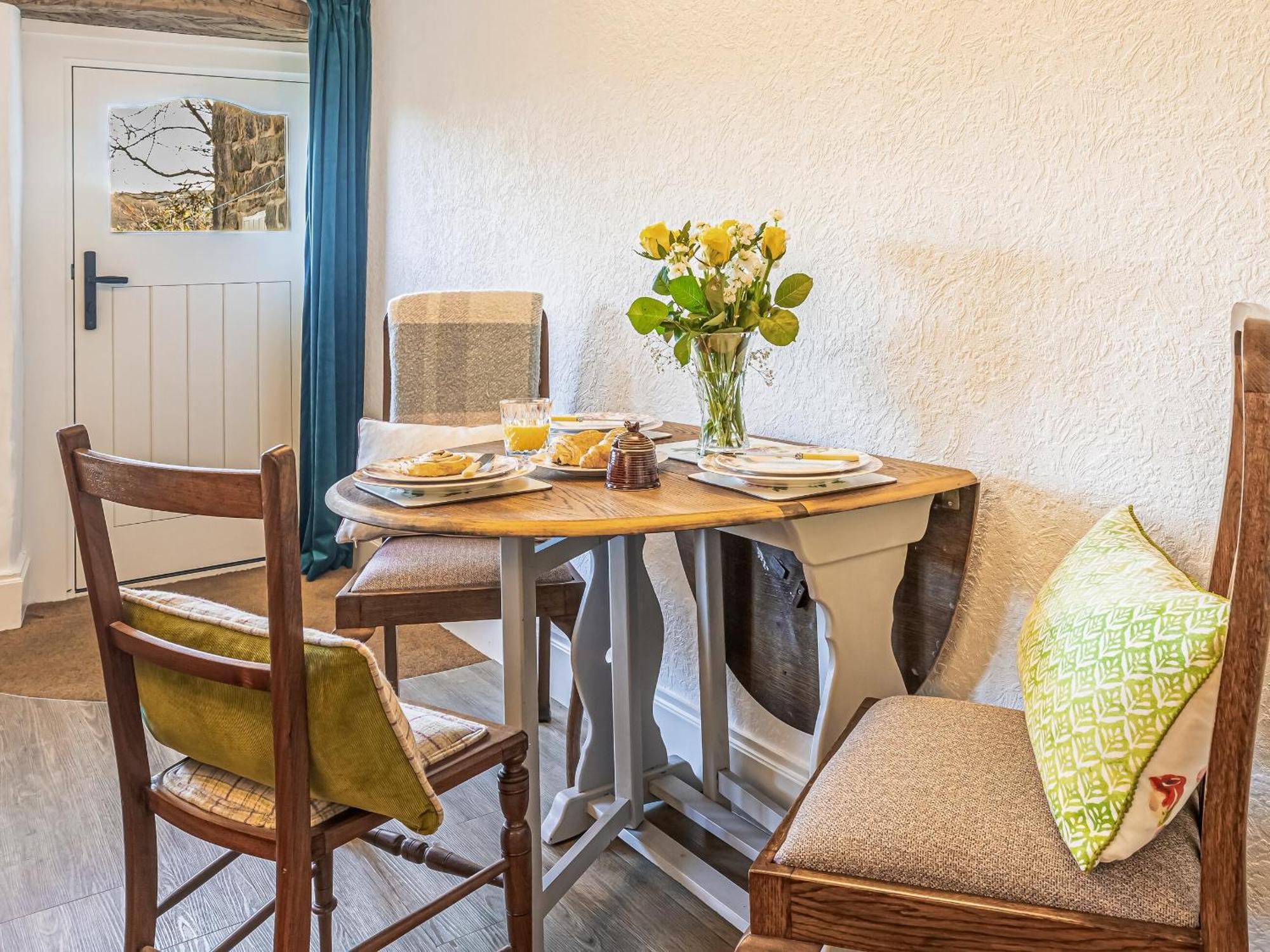Lodge Farm Cottage Хауърт Екстериор снимка